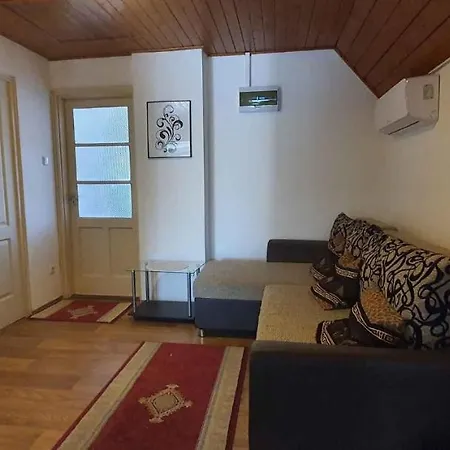 In - Balaton 44080 Siofok